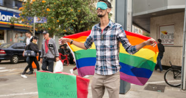 Data é comemorada no dia 17 de maio e visa a promoção dos direitos LGBT