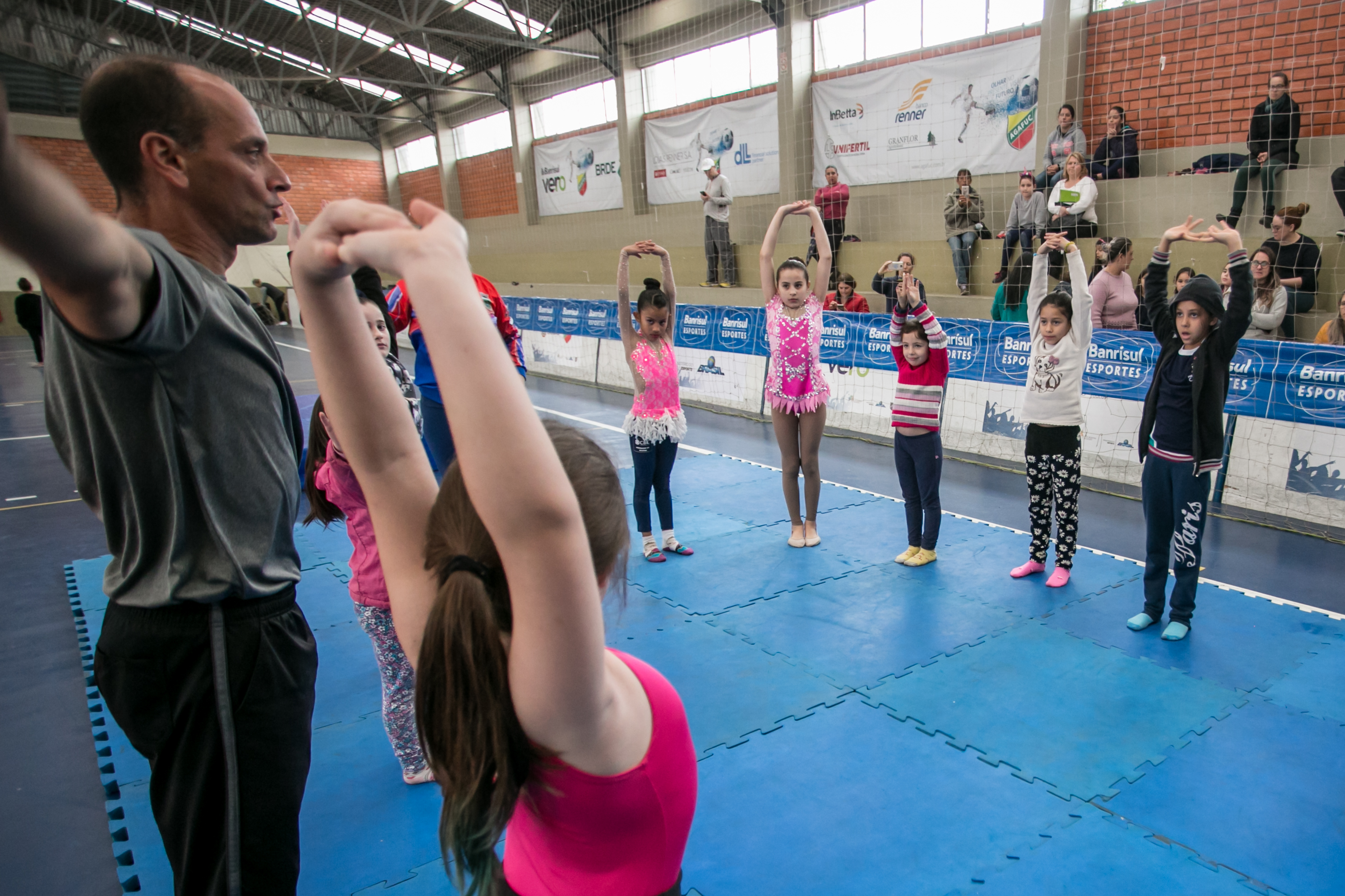 Escola de Arte-Educação participa do Troféu Sogipa de Ginástica