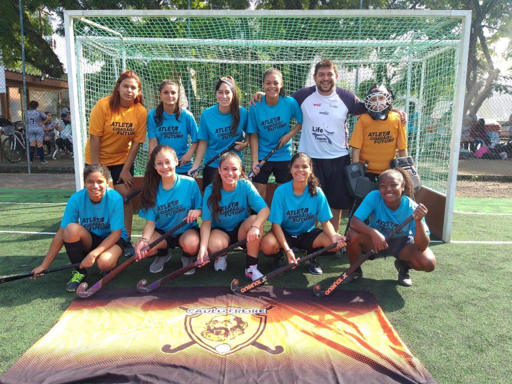 EMEF Paulo Freire participa de Campeonato Brasileiro de Hóquei em São Leopoldo
