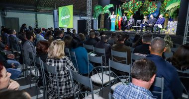 Prefeitura de Canoas realizou, na noite desta quarta-feira (5), a cerimônia de entrega do Selo Amigo do Reciclador.