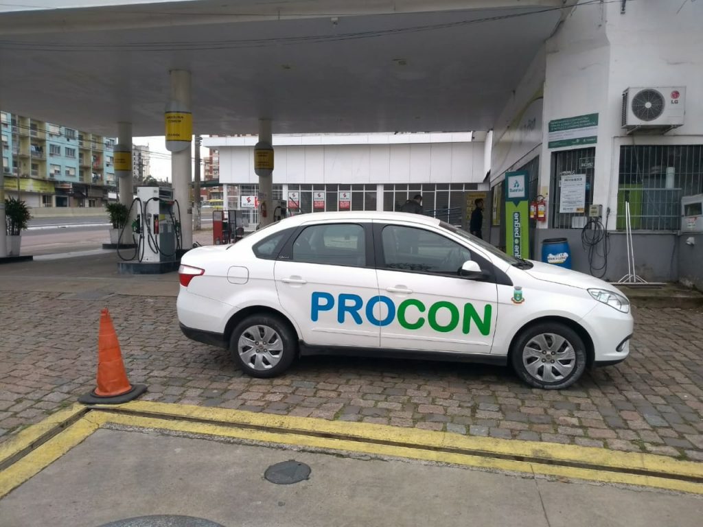 Procon Canoas notifica postos sobre aumento dos preços de combustíveis