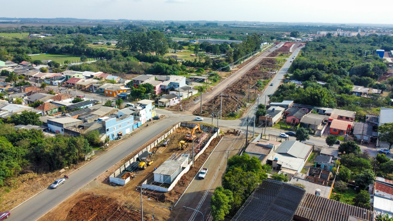 Assinada ordem de serviço para trecho 2 de asfaltamento no Rio