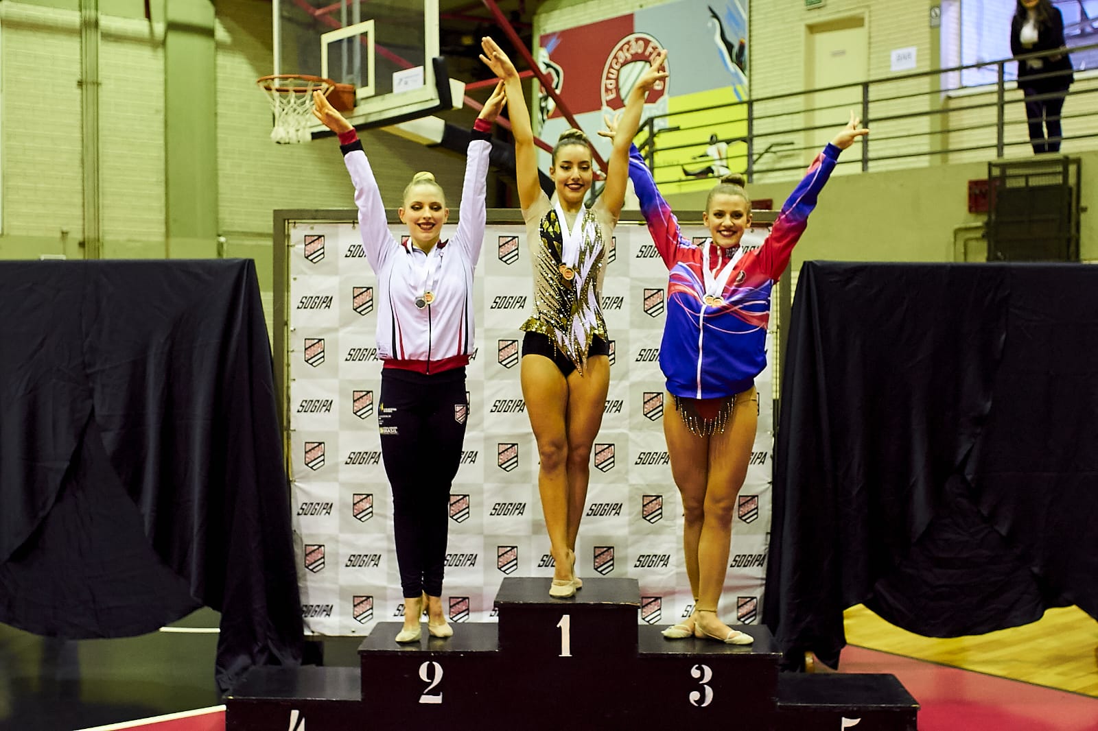 Ginástica Rítmica de Canoas conquista vários prêmios em torneio na