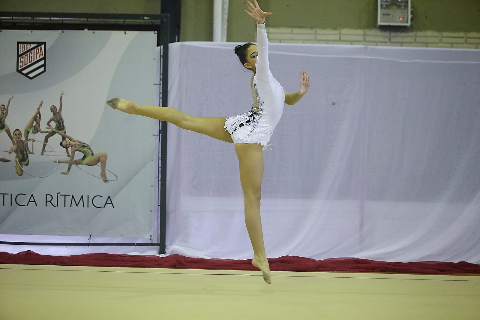 Ginástica rítmica canoense é destaque em torneio na Sogipa - Região -  Jornal VS