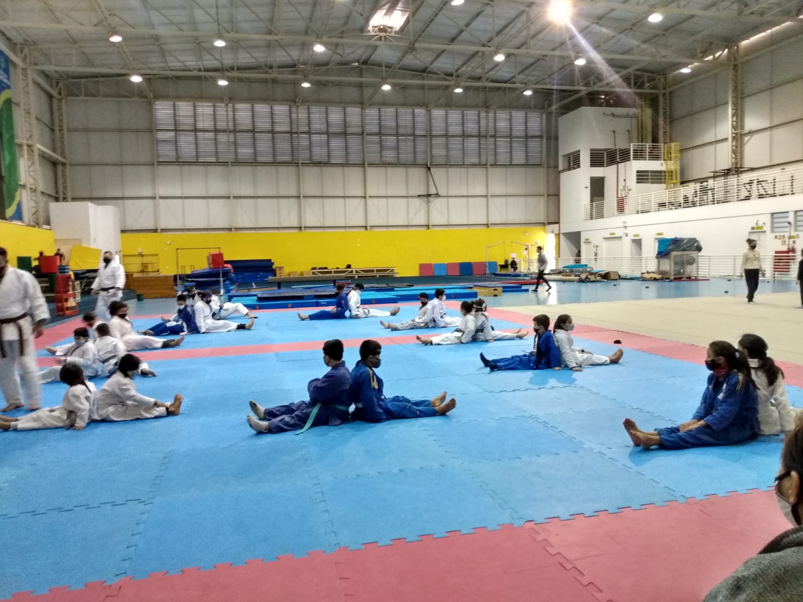 Ginástica Rítmica de Canoas conquista vários prêmios em torneio na