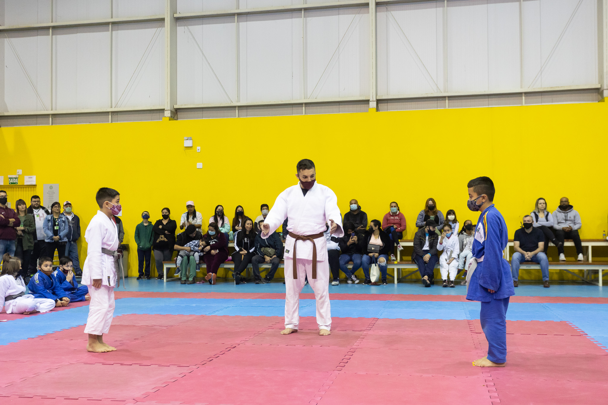 Ginástica Rítmica de Canoas conquista vários prêmios em torneio na