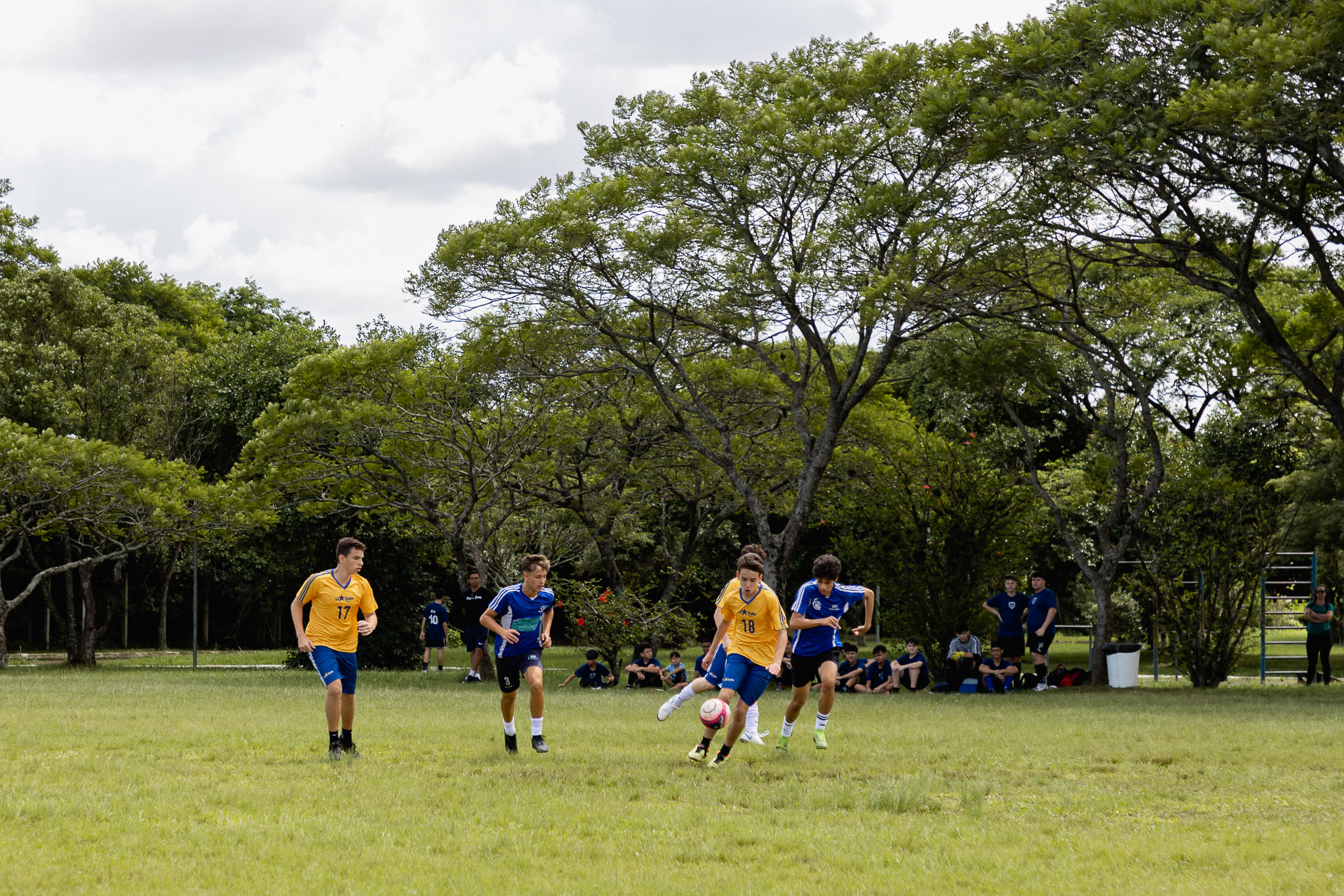 150 alunos disputam campeonato de xadrez nas Competições Escolares  Canoenses – Prefeitura Municipal de Canoas