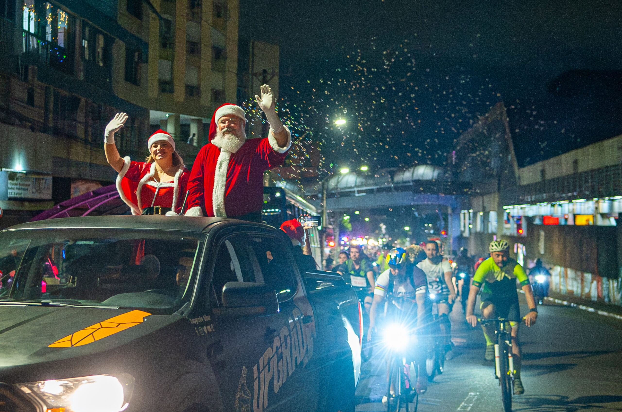 Natal em Movimento reúne ciclistas em noite de diversão e solidariedade em Canoas