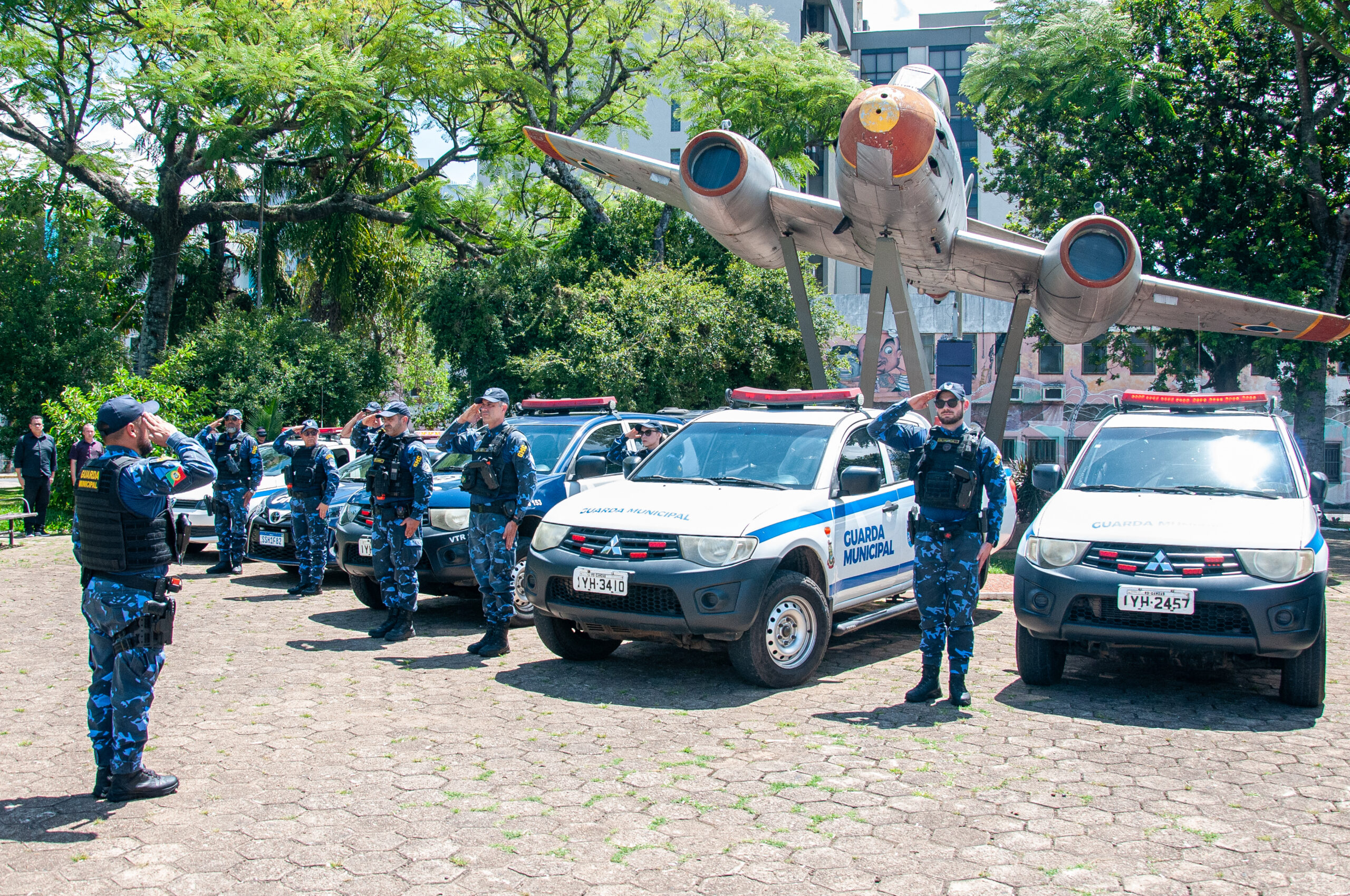 Guarda Municipal de Canoas presta homenagem a agente de Alvorada morto em serviço