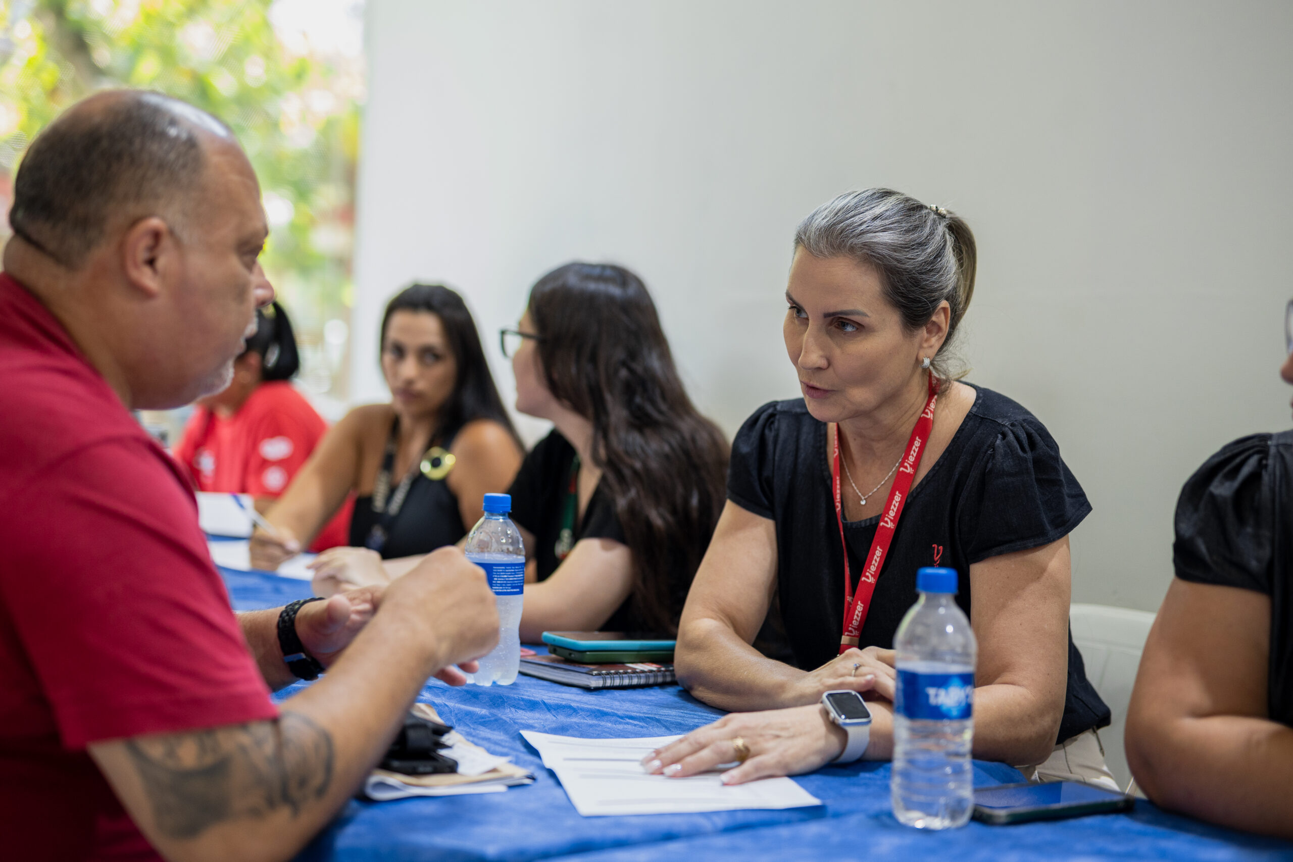 Caravana de Empregos cadastra 196 candidatos para vagas em Canoas