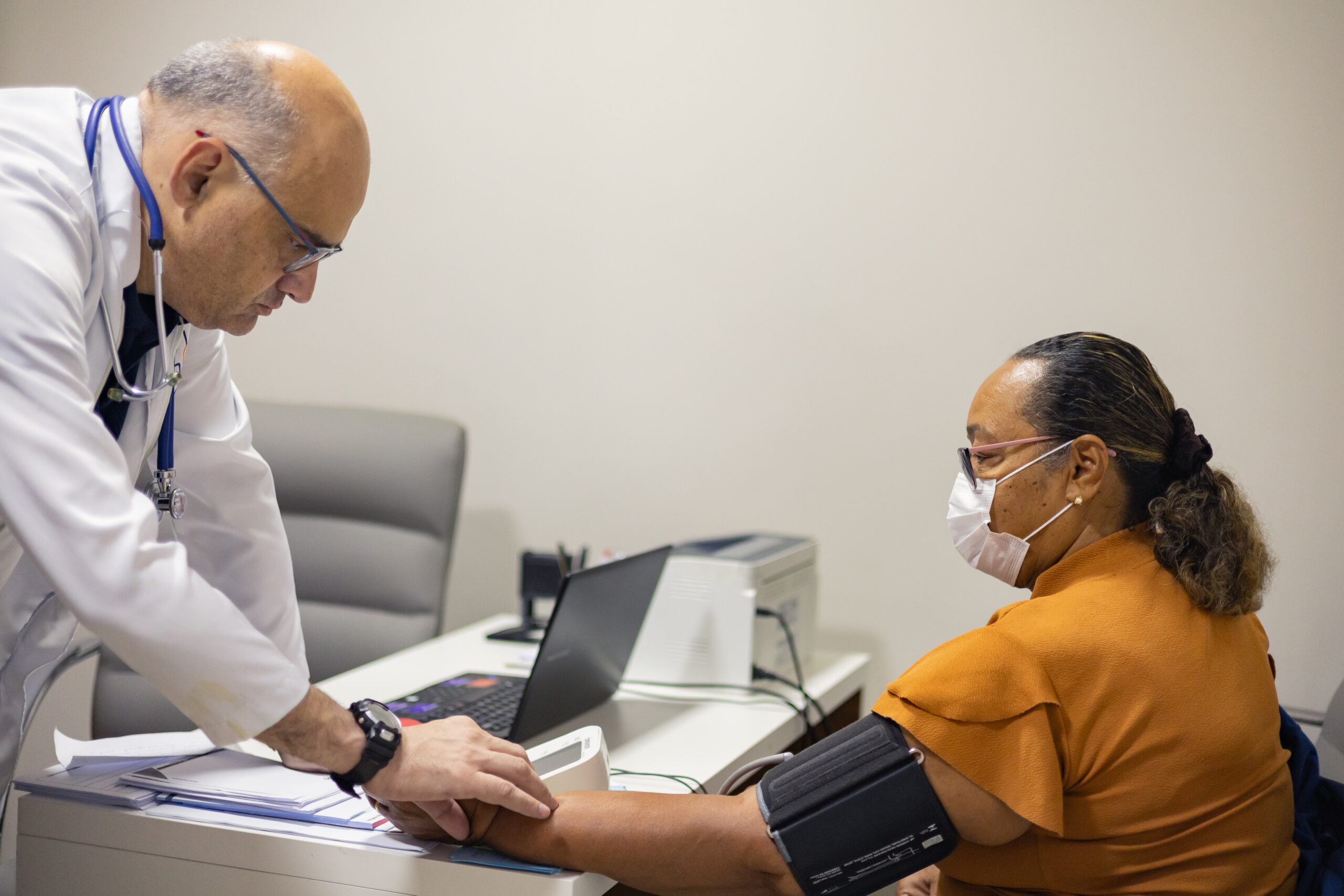 Mutirão de atendimentos vai zerar fila de espera por consultas vasculares em Canoas