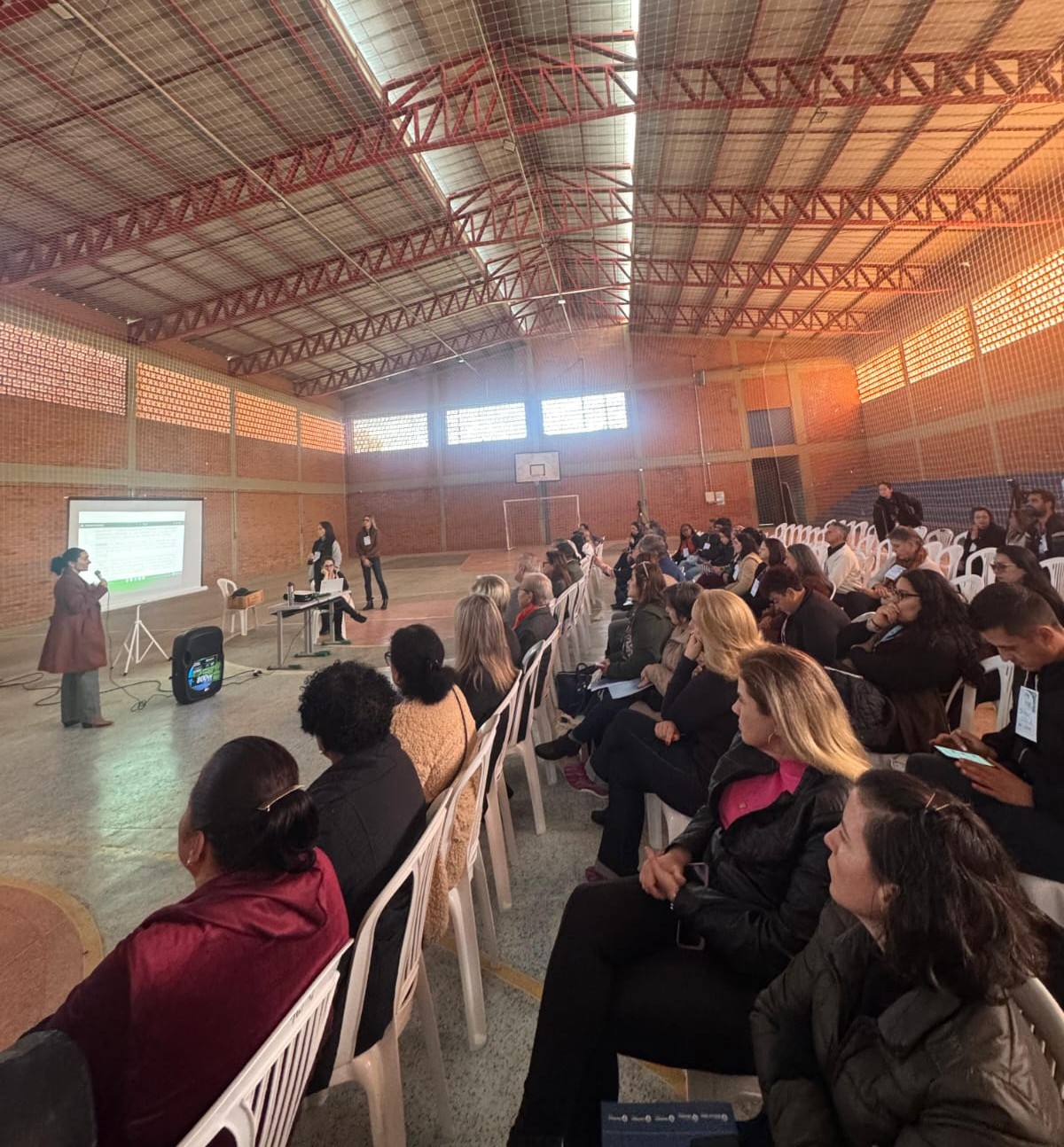 Pré-conferência de Saúde reúne trabalhadores da saúde, moradores da região, gestores e prestadores de serviços