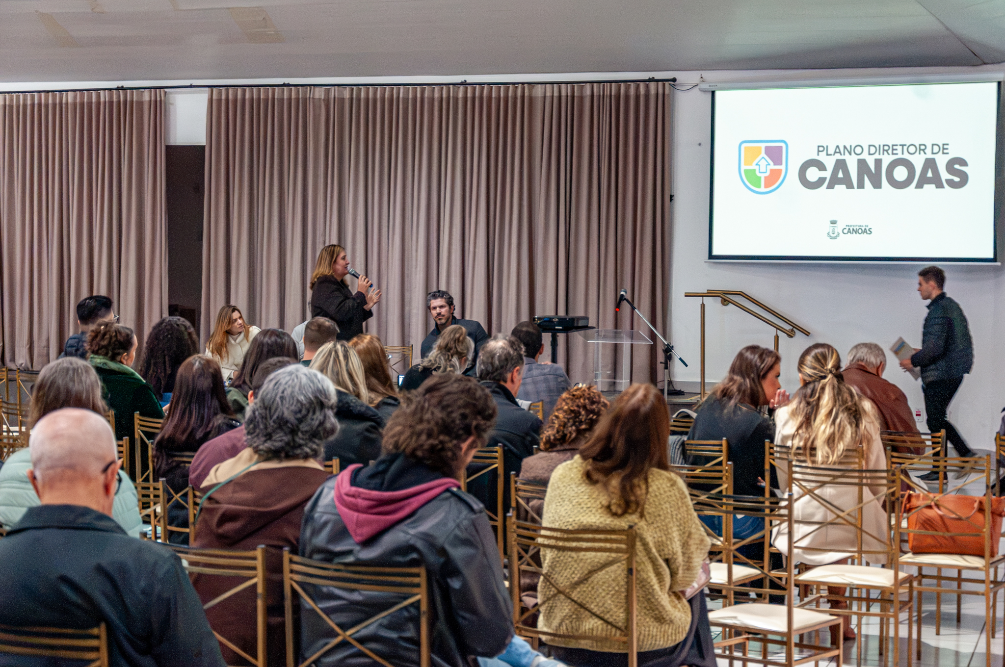 Mesa Temática sobre Meio Ambiente e Sustentabilidade reúne comunidade para discutir revisão do Plano Diretor de Canoas