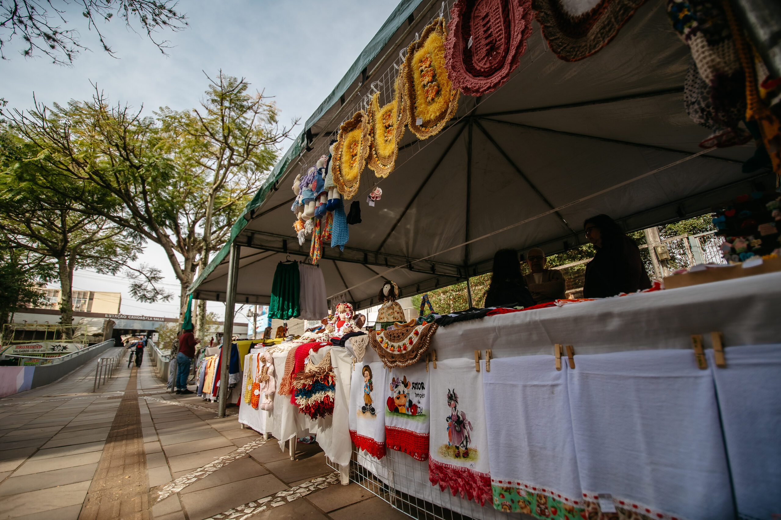 Feira de Artesanato de Dia dos Pais é cancelada devido às condições climáticas