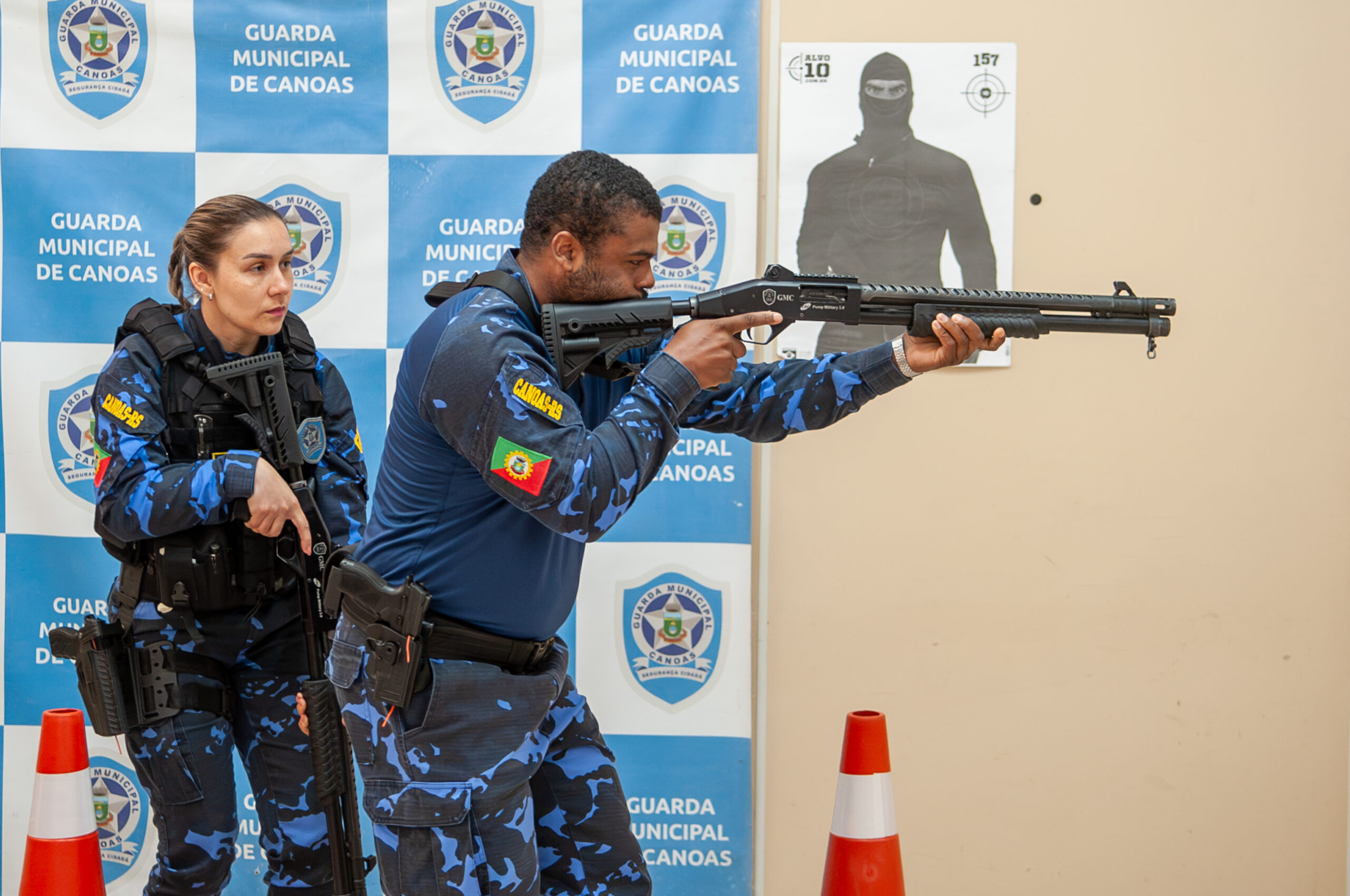 Guarda de Canoas realiza treinamento com armas longas durante o mês de setembro