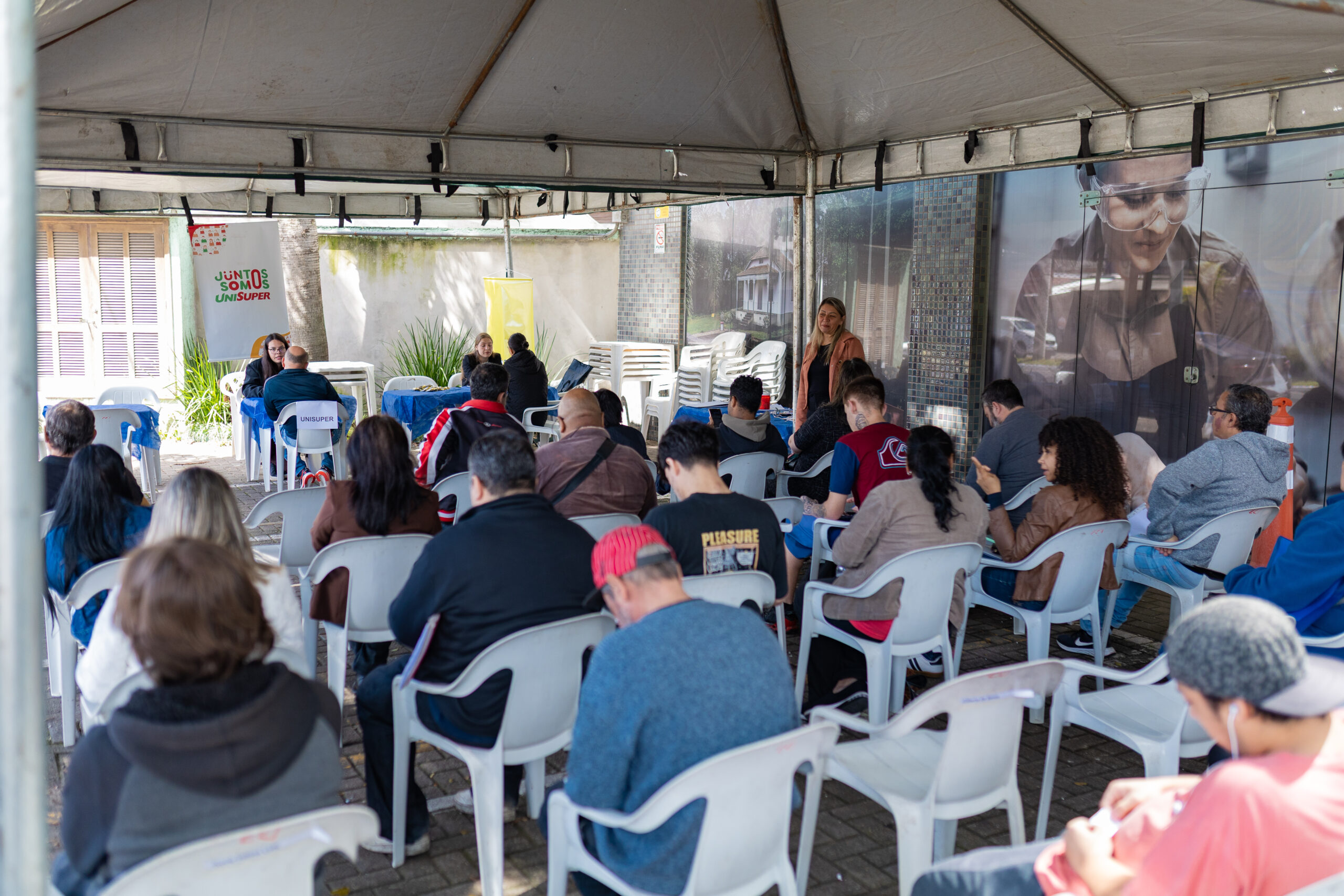 Caravana de Empregos oferece mais de 150 oportunidades na área de logística